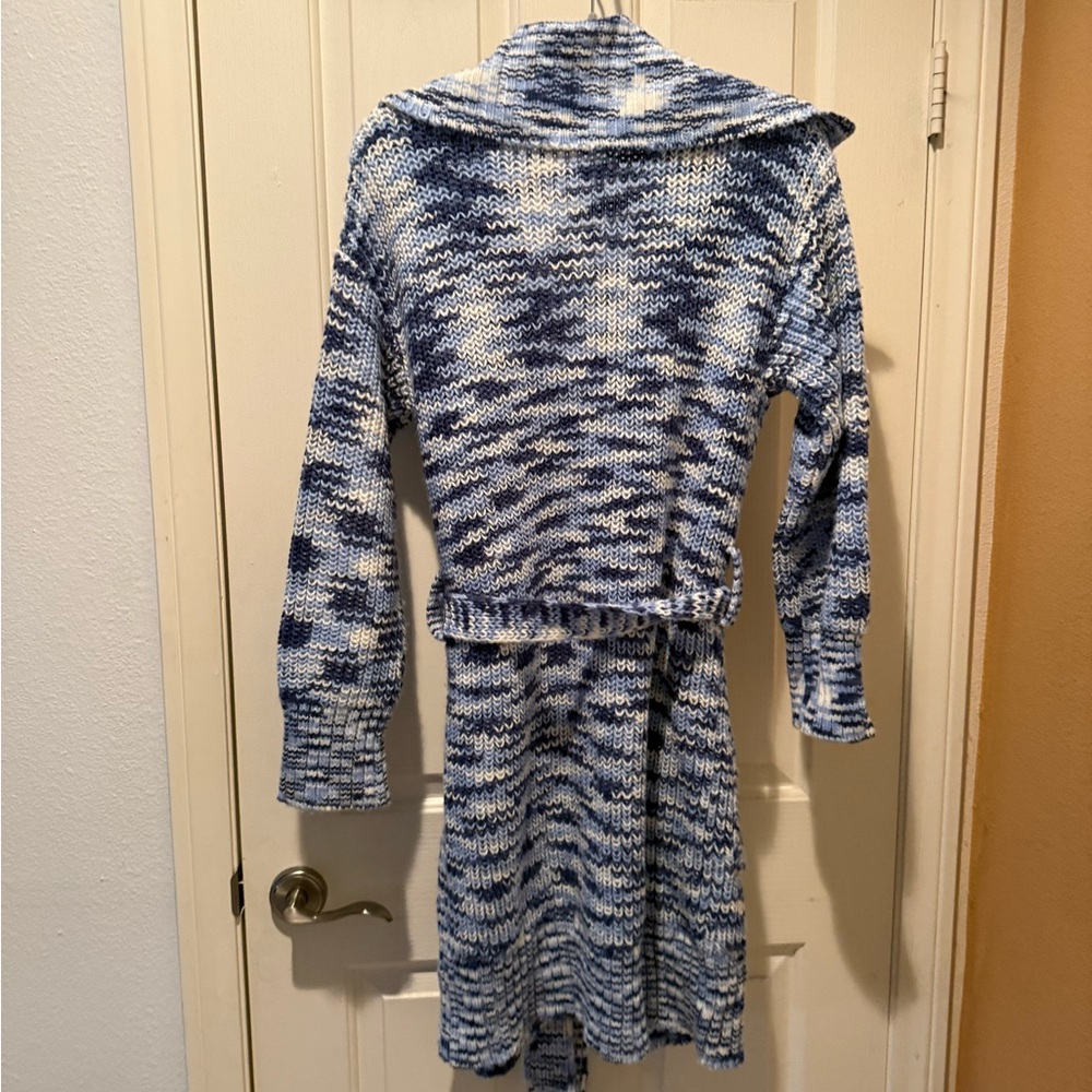 STAUD Blue and White Heavy Knit Sweater Sz XS pockets tie belt - Picture 7 of 9